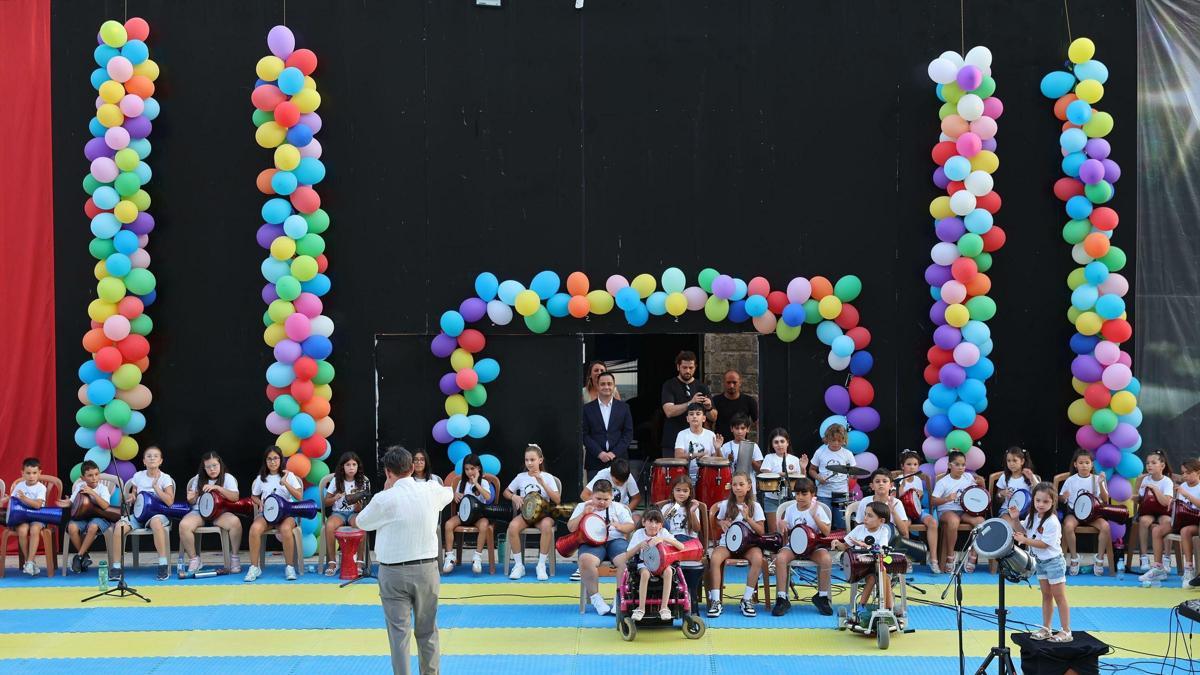 Marmaris'te 'yaz kursları' kapanış etkinliğiyle son buldu
