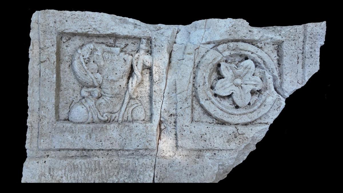 Sidede 390 metrelik anıtsal antik cadde gün yüzüne çıktı