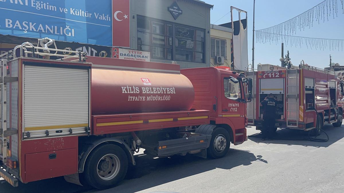 Kilis'te bir iş yerinde çıkan yangın söndürüldü