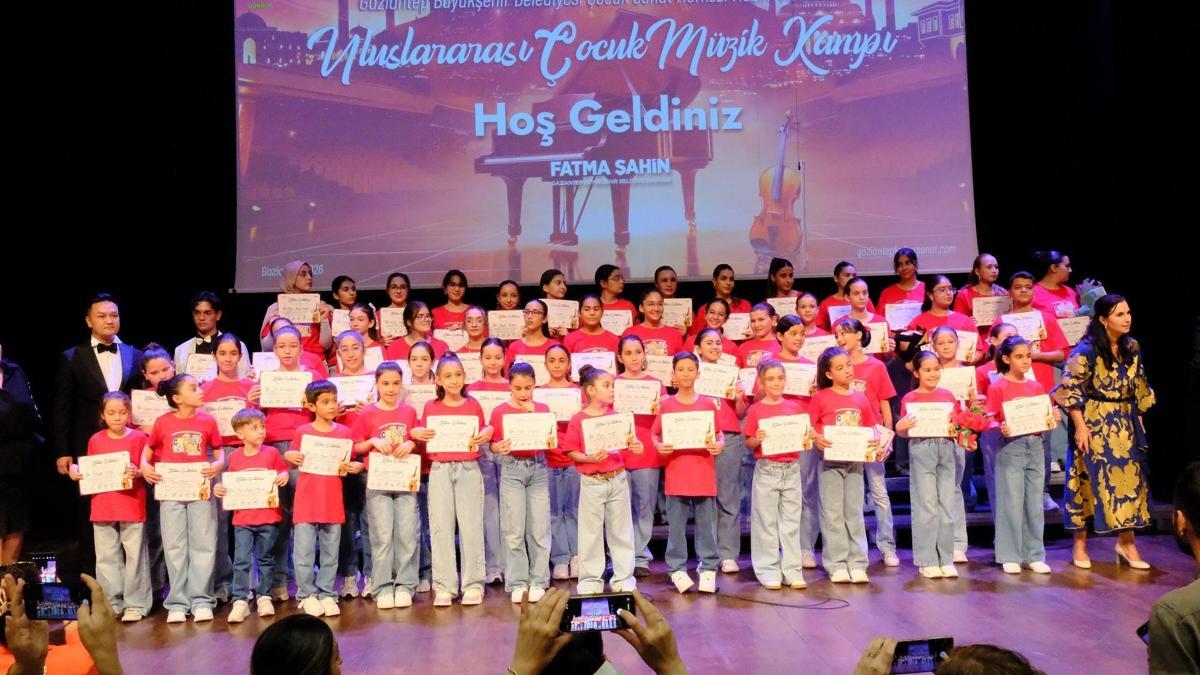 Gaziantep'te Uluslararası Çocuk Müzik Kampı düzenlendi