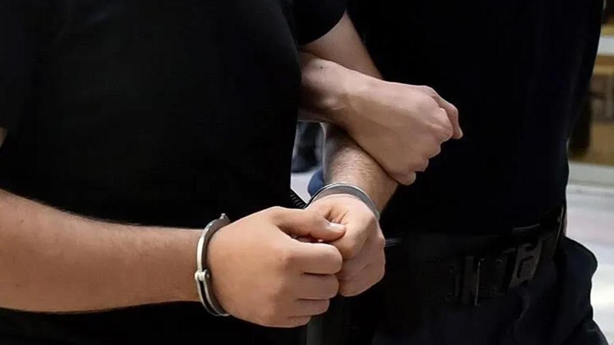 Cumhurbaşkanına hakaret eden şüpheliye gözaltı
