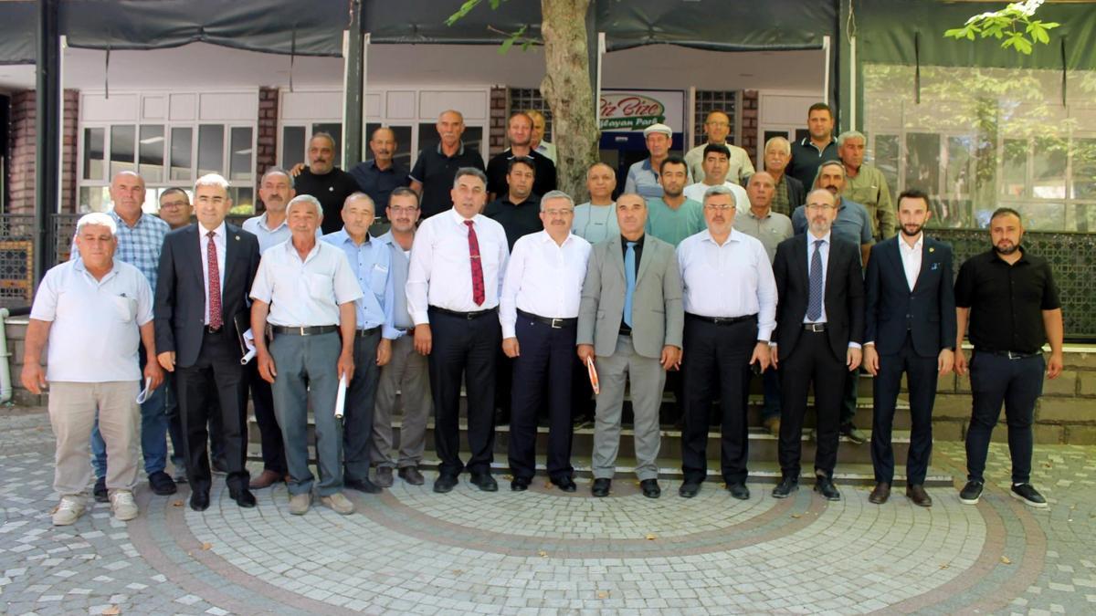 AK Partili vekiller vatandaşlar ve muhtarlarla buluştu