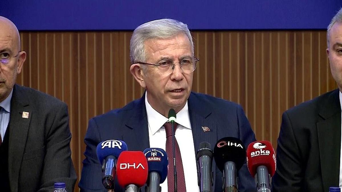 Mansur Yavaş CHP'de kalıyor iddiası yalan