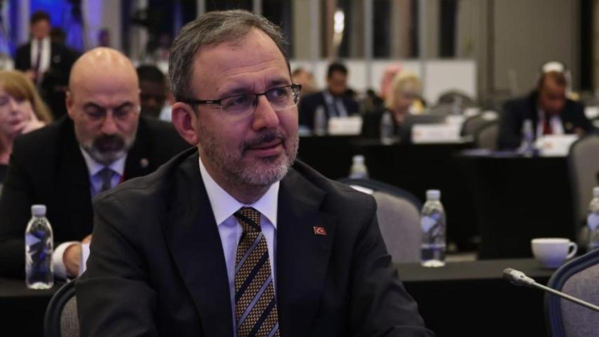 AK Parti Milletvekili Mehmet Muharrem Kasapoğlu: Çocukların futbol sevgisi Rum kesimine tehdit değil!