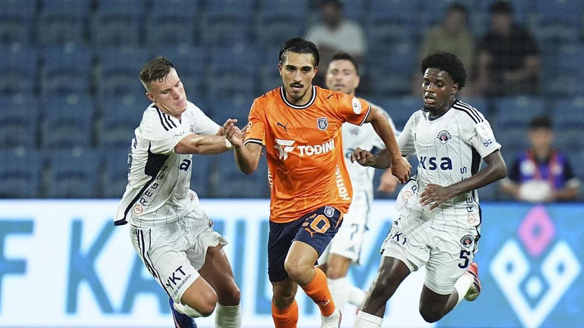 Başakşehir ile Kasımpaşa, puanları paylaştı
