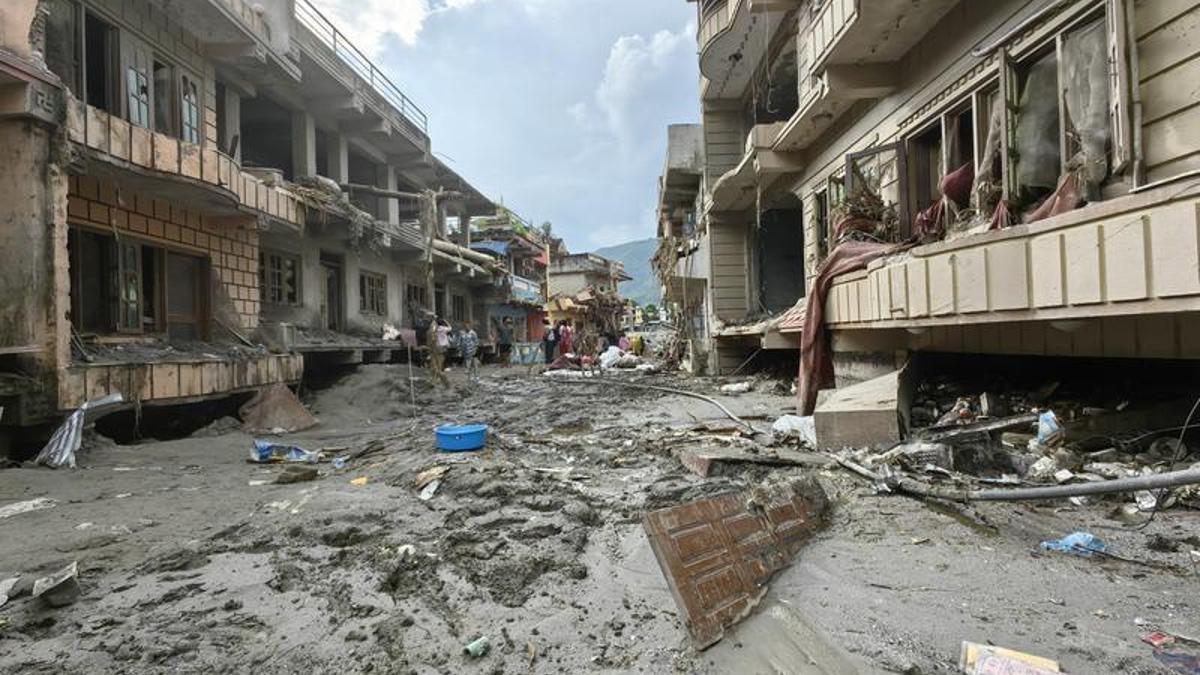 Nepal'deki selde can kaybı artıyor