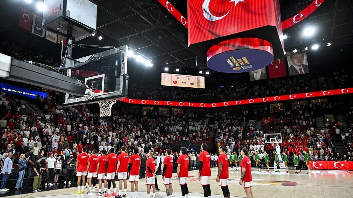 12 Dev Adam, 8'de 8 peşinde