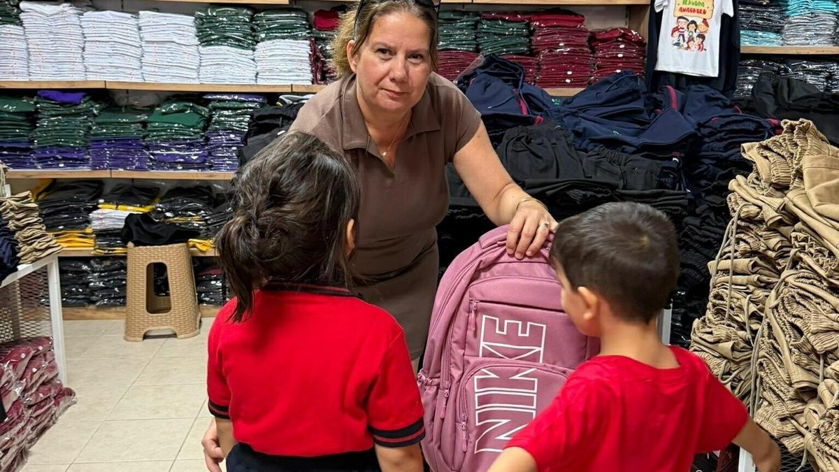 İzmirli hayırsever eğitim için köprü oluyor
