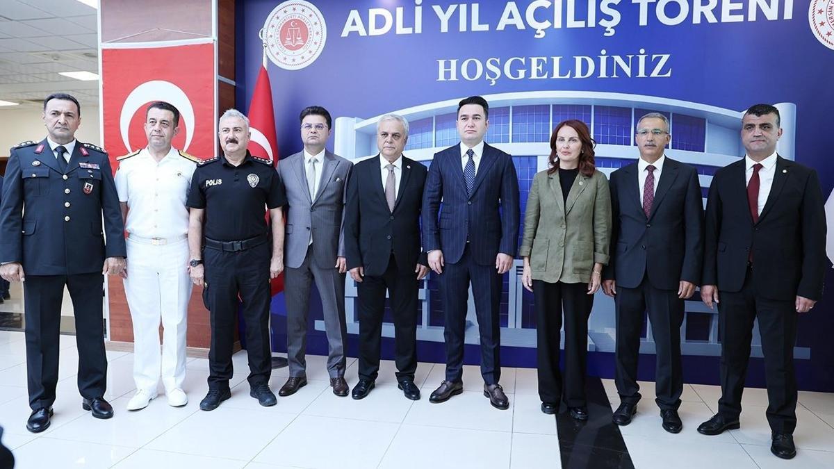 Mersinde yeni adli yıl törenle başladı