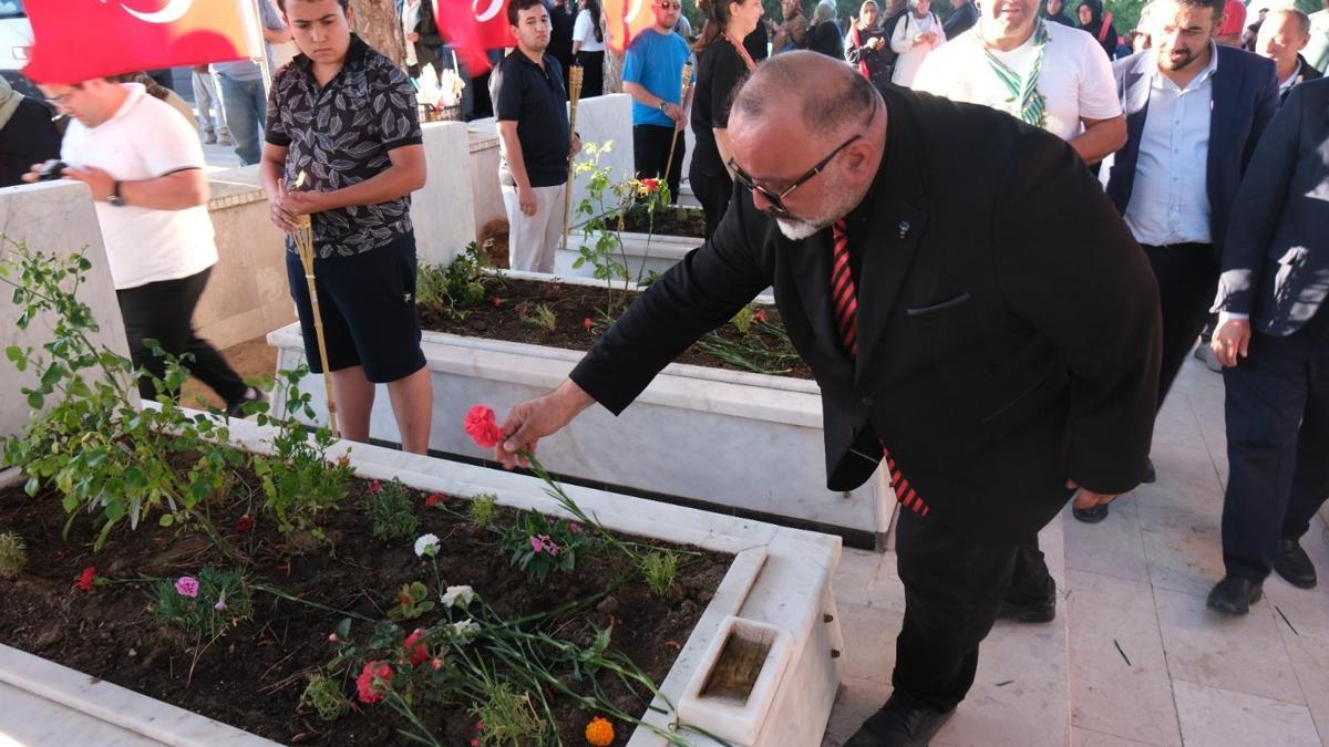 Bursada yaşayan Giresunlular, Haymana ve İscehisardaki şehitlikleri ziyaret etti