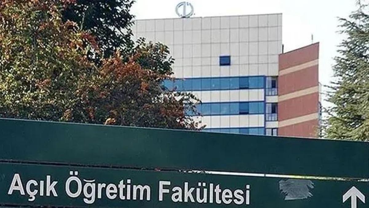 AÖF KAYIT VE KAYIT YENİLEME TARİHLERİ: Anadolu Üniversitesi Açıköğretim Fakültesi AÖF kayıt ve kayıt yenileme başladı mı, ne zaman başlayacak?