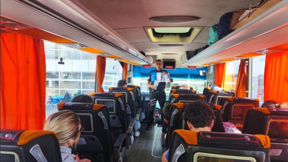 Niğde'de vatandaşlar dolandırıcılık ve sahtecilik olaylarına karşı bilgilendirildi