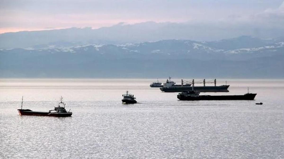 SON DAKİKA HABERİ: Rusya, Karadeniz'de 2 gemiyi vurdu