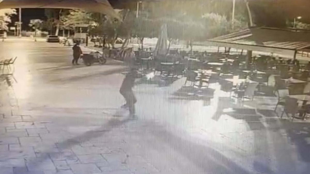 Belediyenin kafesine silahlı saldırı kamerada