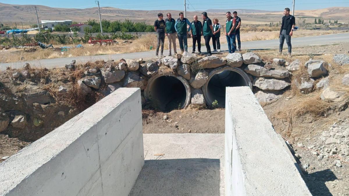 Ulukışla'da taşkınlara karşı çalışmalar sürüyor