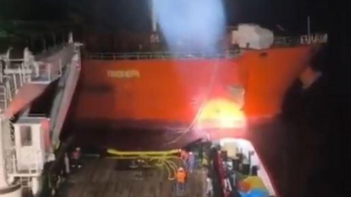 Marmara Adası açıklarında petrol tankeri sürüklendi