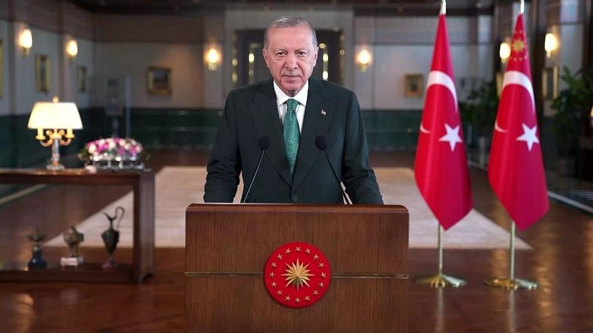 Cumhurbaşkanı Erdoğandan 23. İmam Hatipliler Kurultayına video mesaj: Biz birlikte Türkiyeyiz