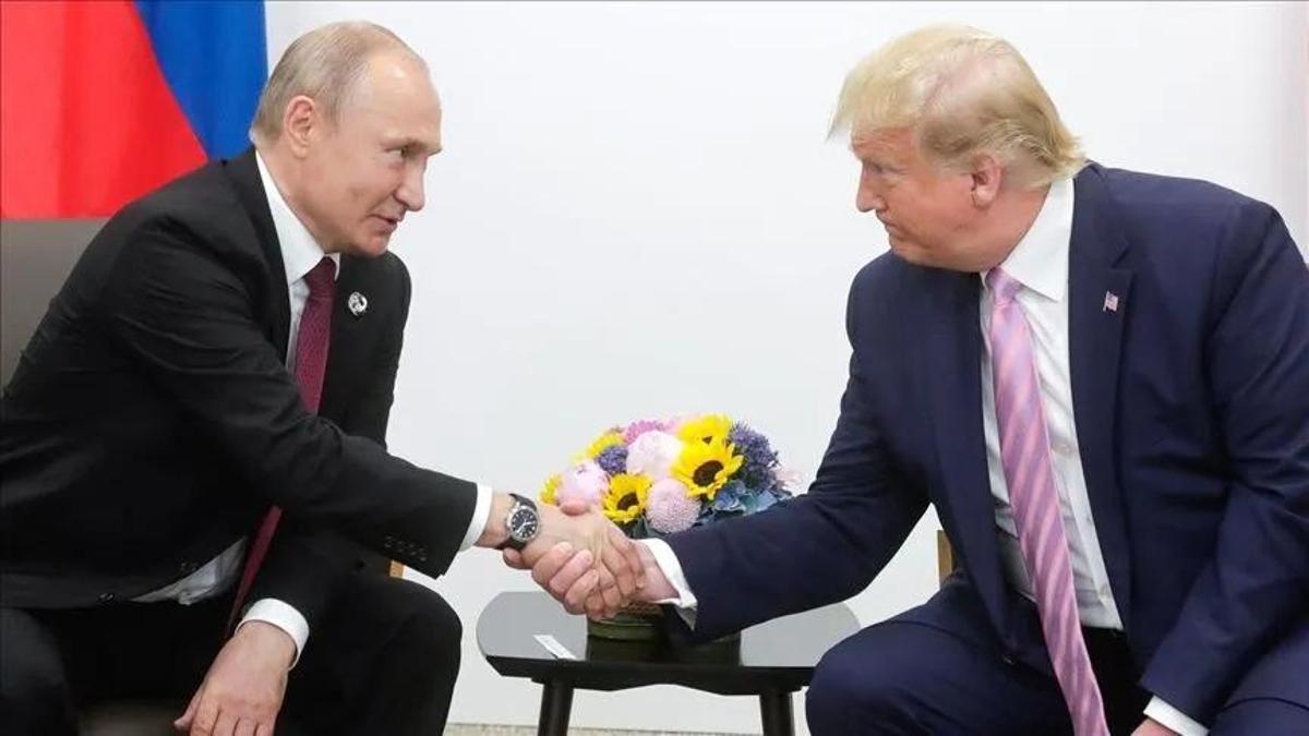 SON DAKİKA... Trump ve Putin'den kritik telefon görüşmesi: 1 saat sürdü haber görseli