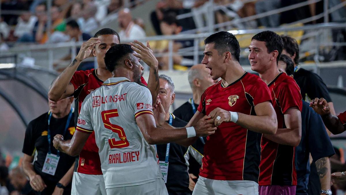 Süper Lig'de galibiyet alamayan tek takım: Göztepe haber görseli