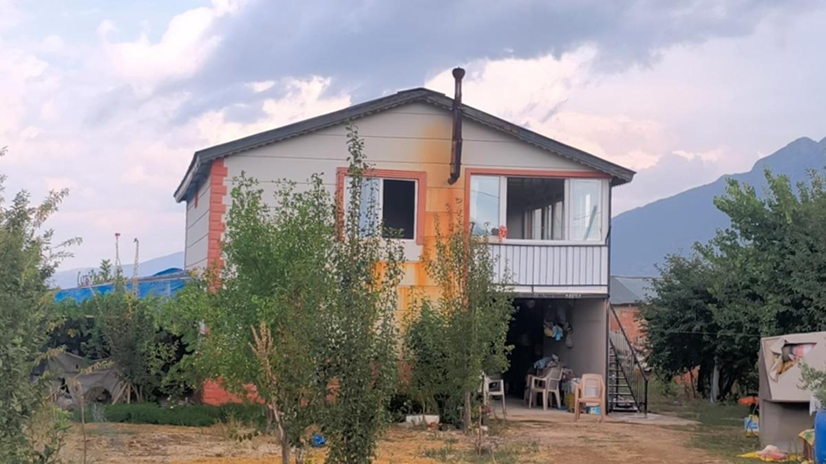 Antalya'da aile faciası: Eşini ve onun ailesini öldürdü