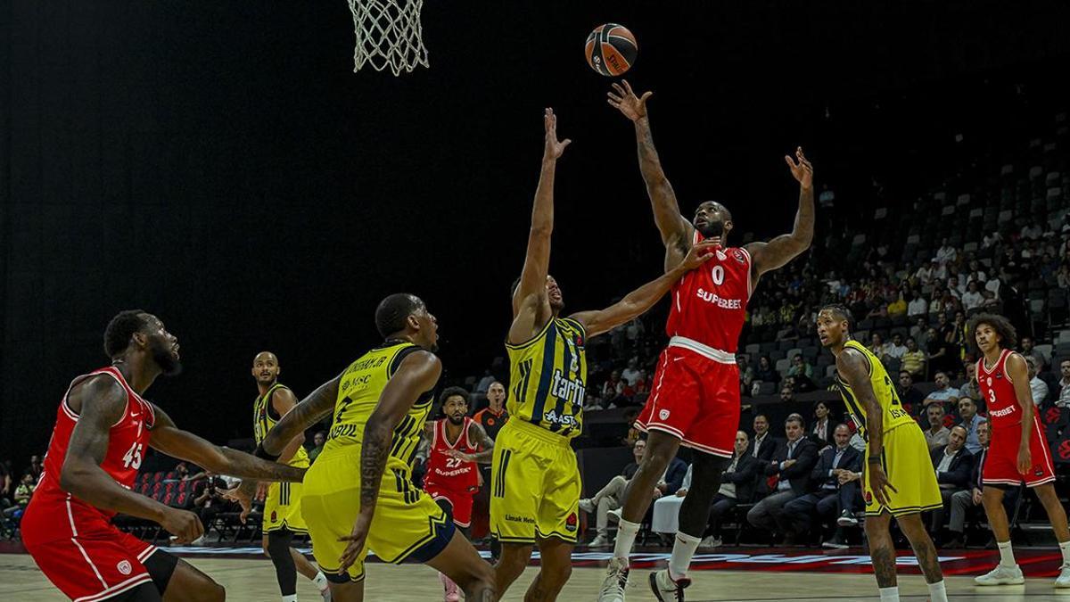 Fenerbahçe Tarfin, Olympiakos’a mağlup