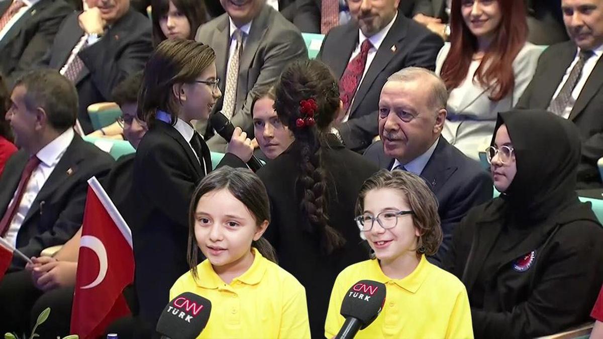 Cumhurbaşkanı Erdoğan'a Rize türküsü söylemişlerdi: Minik Bengü ve Kıvanç yetenekleri ile hayran bıraktı