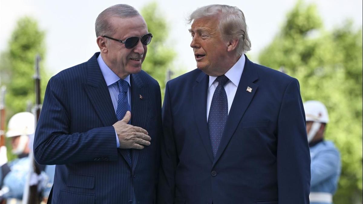 Trump'tan Cumhurbaşkanı Erdoğan'a övgü: Çok çetin birisi ve iyi dostum