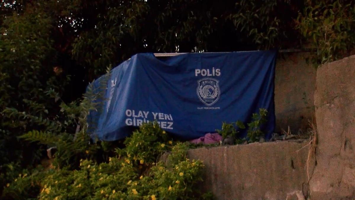 Kartal'da otluk alanda erkek cesedi bulundu haber görseli