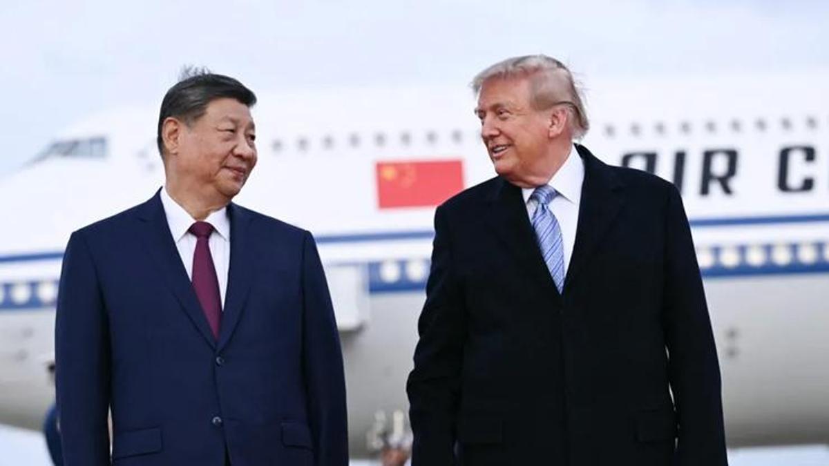 Çin Devlet Başkanı Şi, Trump’ın eski ABD Başkanı Biden’a yönelik şakasına güldü haber görseli