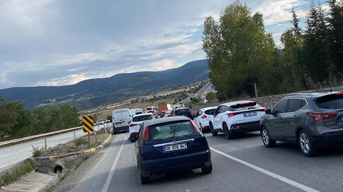 Yol çalışması 21 ilin geçiş noktasını kilitledi