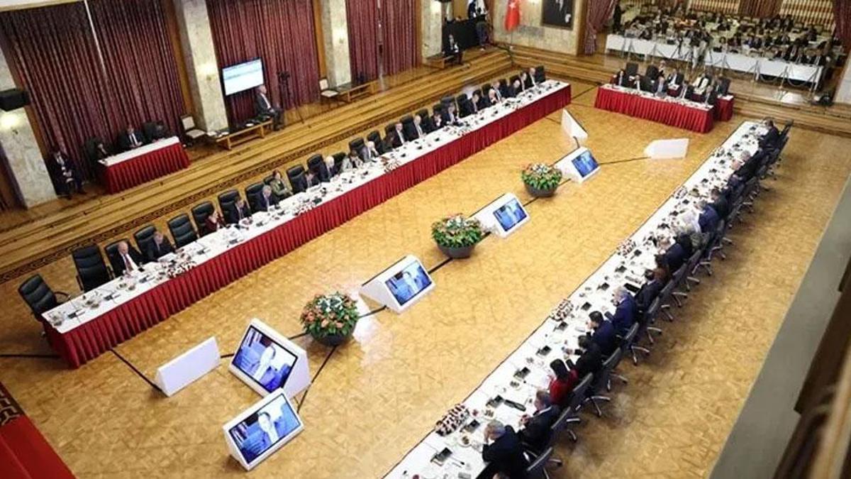 Terörsüz Türkiye sürecinde kritik toplantı sona erdi