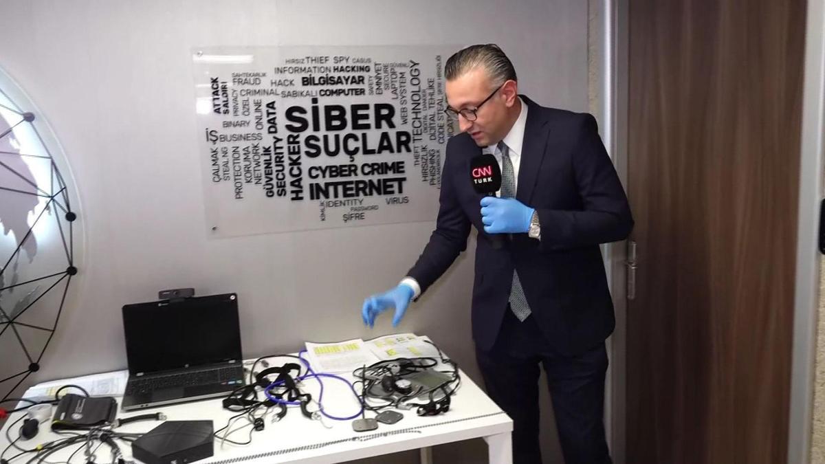 Yalan makineli dolandırıcılar yakalandı! Çalışanlar işte bu makineye bağlandı