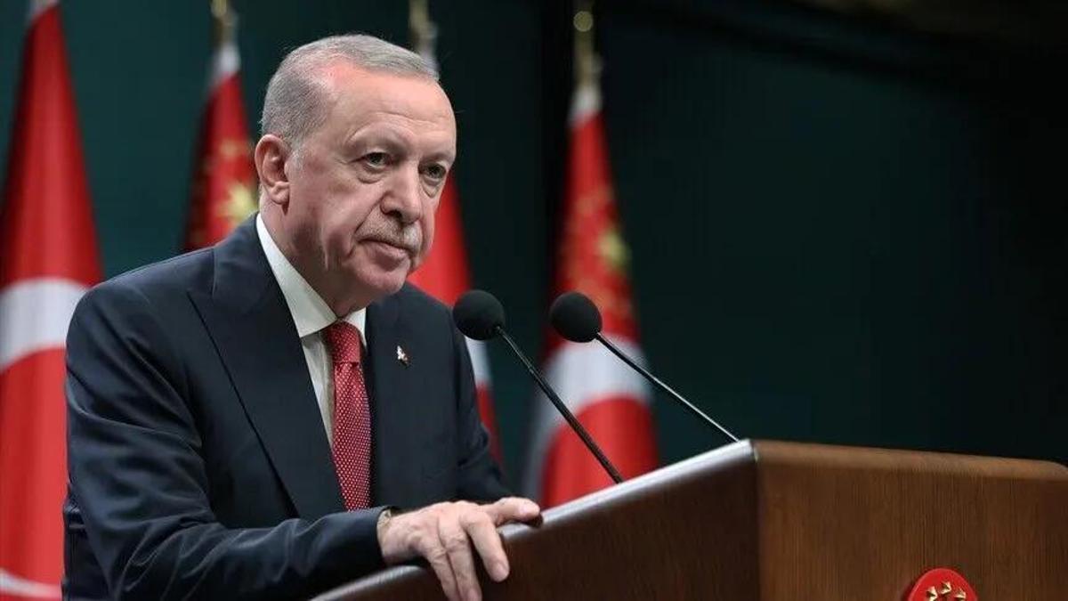 Cumhurbaşkanı Erdoğan, Azerbaycan'ın Bağımsızlık Günü'nü kutladı: "Tasa ve sevinçte biriz"