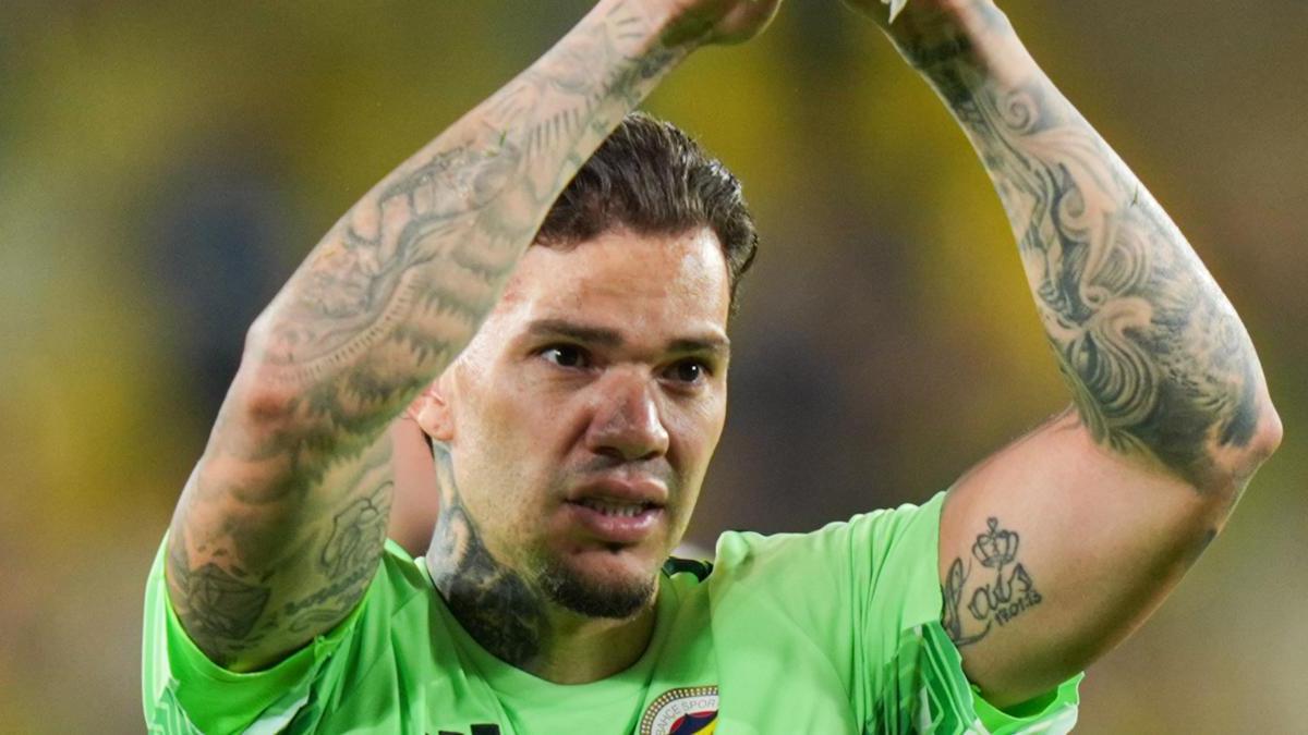 Ederson, Süper Lig'de duvar ördü