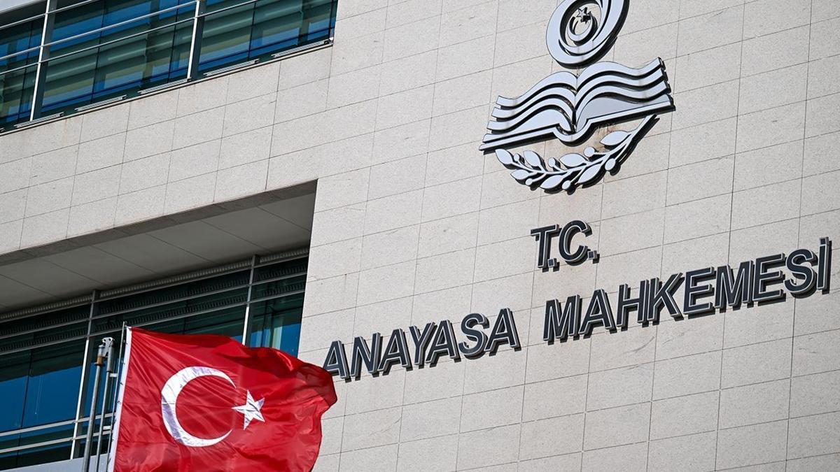 AYM'de 'Yeni Parti' görüşmesi yarın!