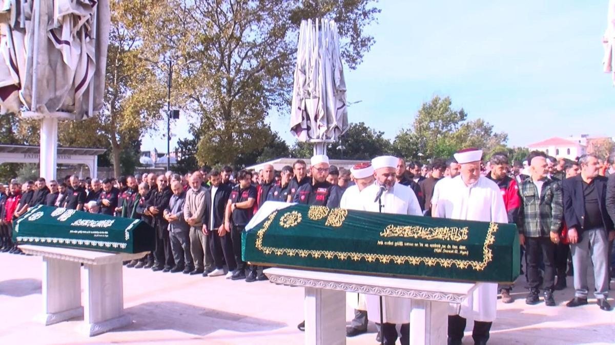Isparta’da kanyondaki kazada hayatını kaybeden İHH eğitmeni Sinan Yavuz son yolculuğuna uğurlandı haber görseli