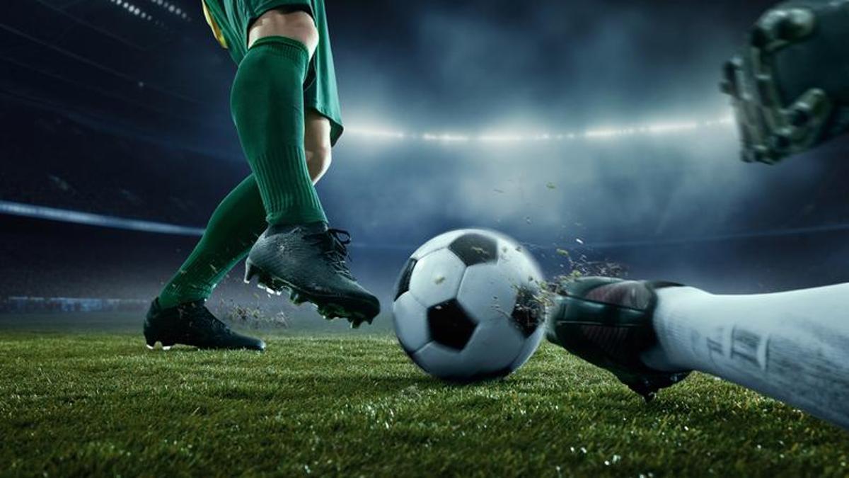 TRABZONSPOR HEARTS MAÇI NEREDEN İZLENİR? Trabzonspor Hearts maçı ne zaman, saat kaçta, hangi kanalda? Şifreli mi şifresiz mi? haber görseli