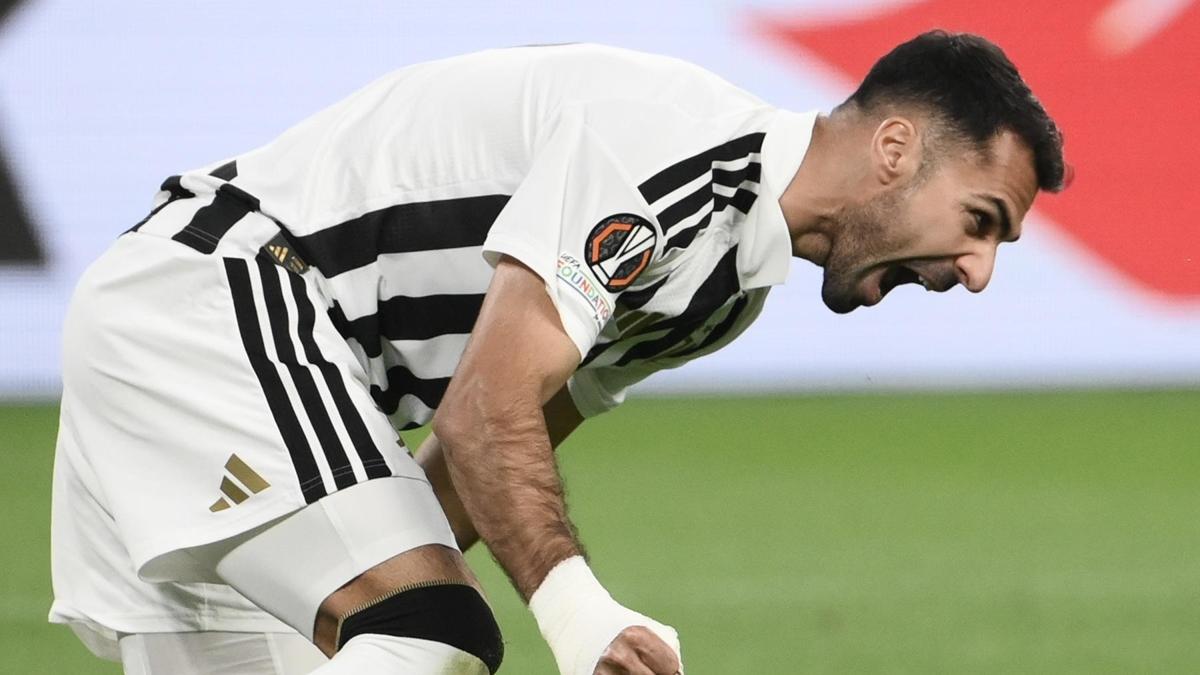 Juventus'ta Zeki Çelik yine attı