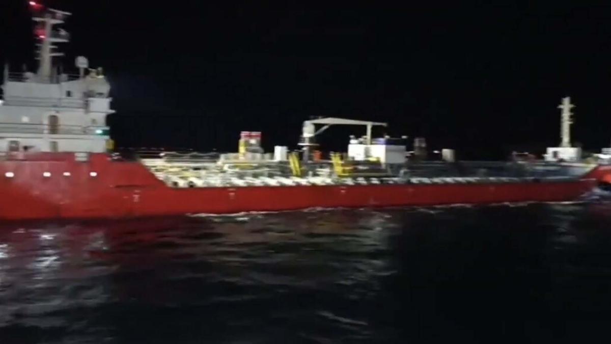 Çanakkale Boğazı’nda tanker arızası: Demir sahasına çekildi