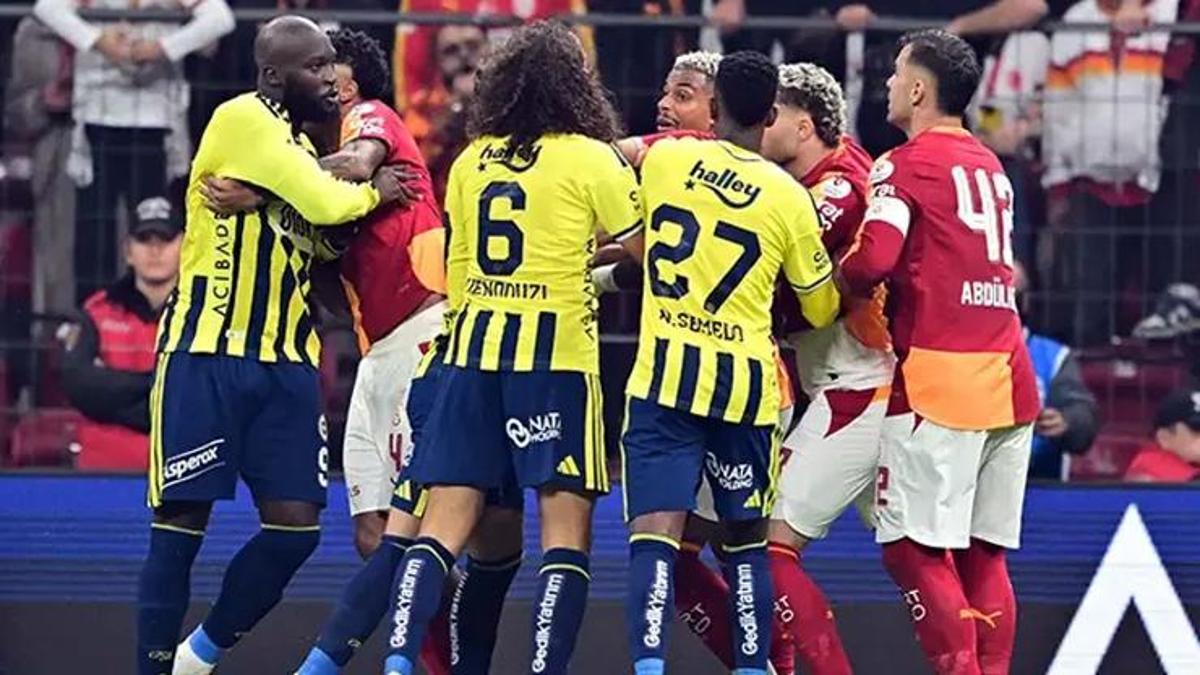 Dev derbide ilk dakikada gerginlik! Lukaku ile Abdülkerim Bardakcı tartıştı