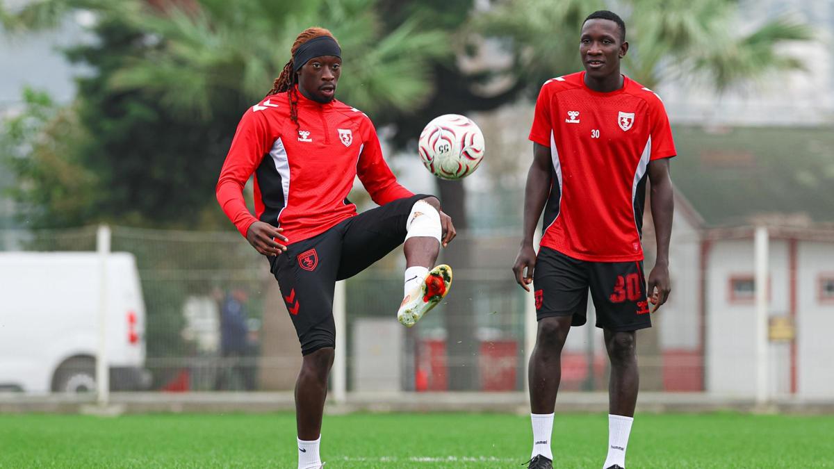 Samsunspor, İstanbul Başakşehir FK maçının hazırlıklarına başladı haber görseli