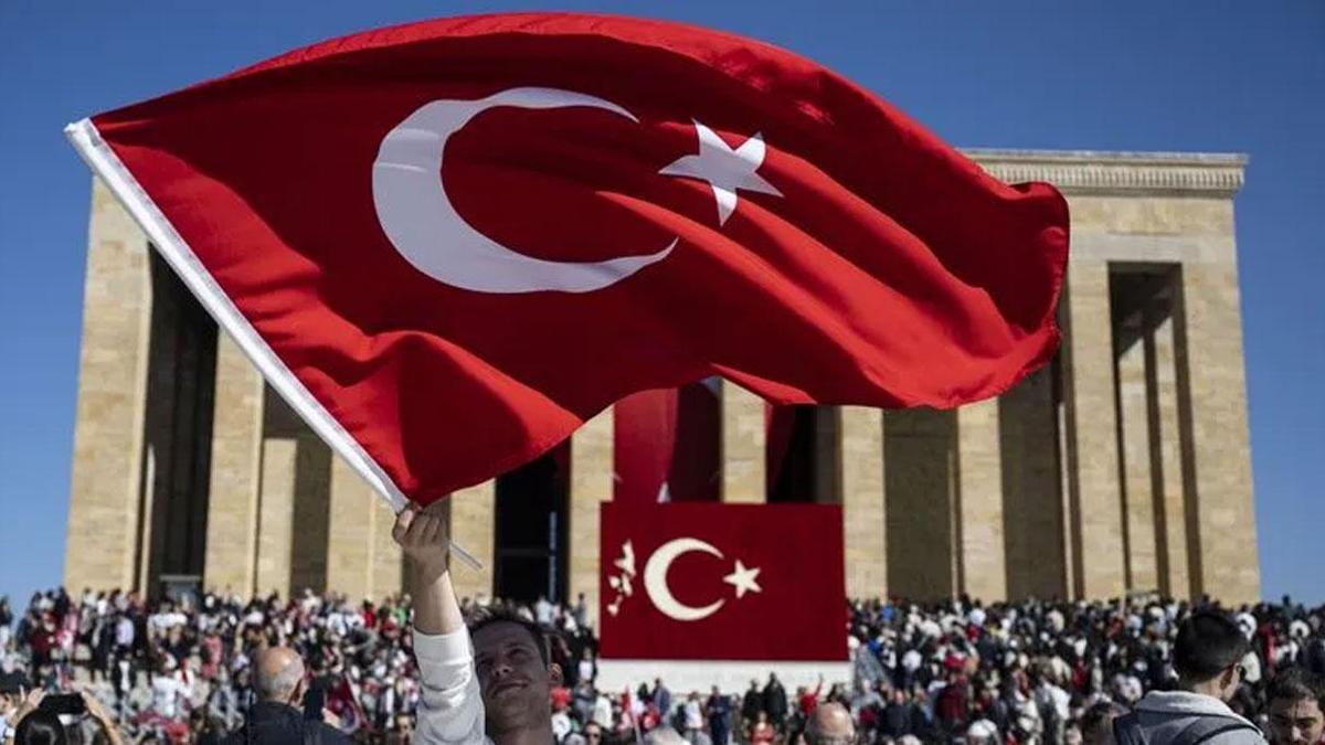 Türkiye Cumhuriyet 103 yaşında!