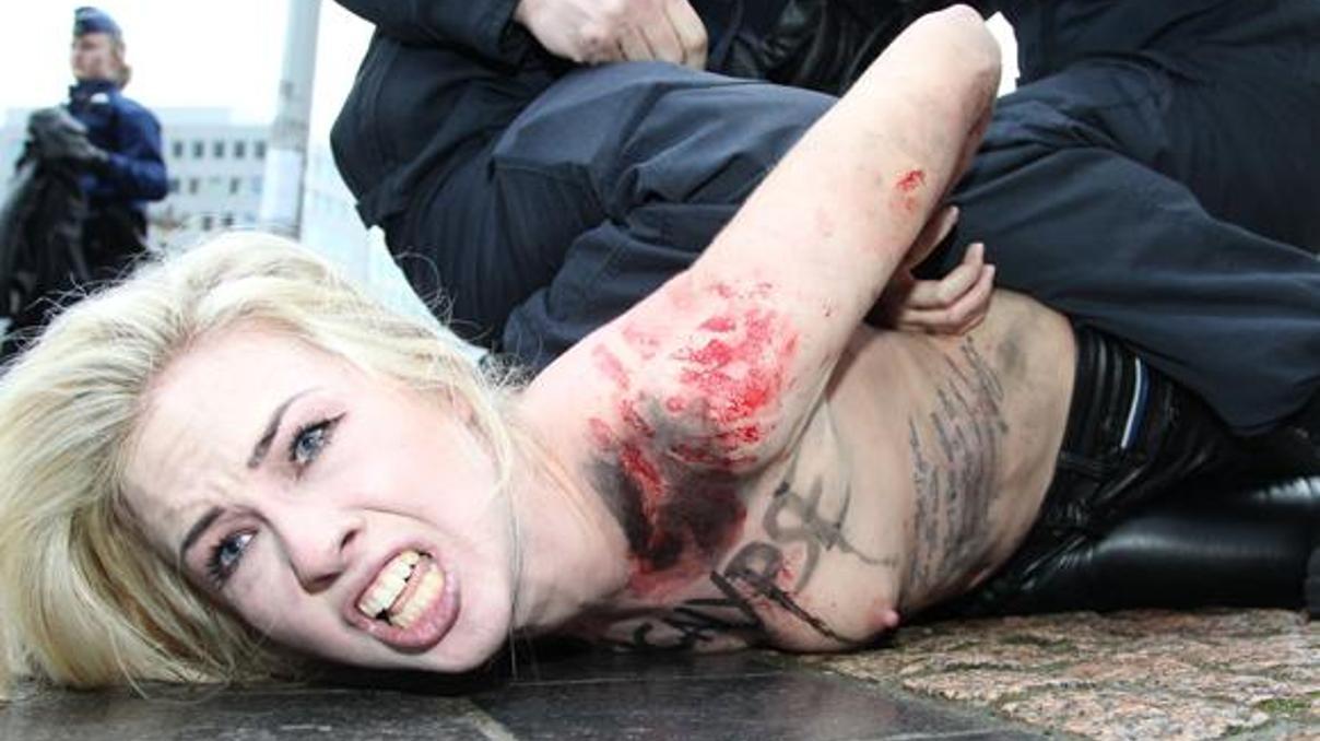Femen bu kez Brükseldeydi Femen bu kez Brükseldeydi