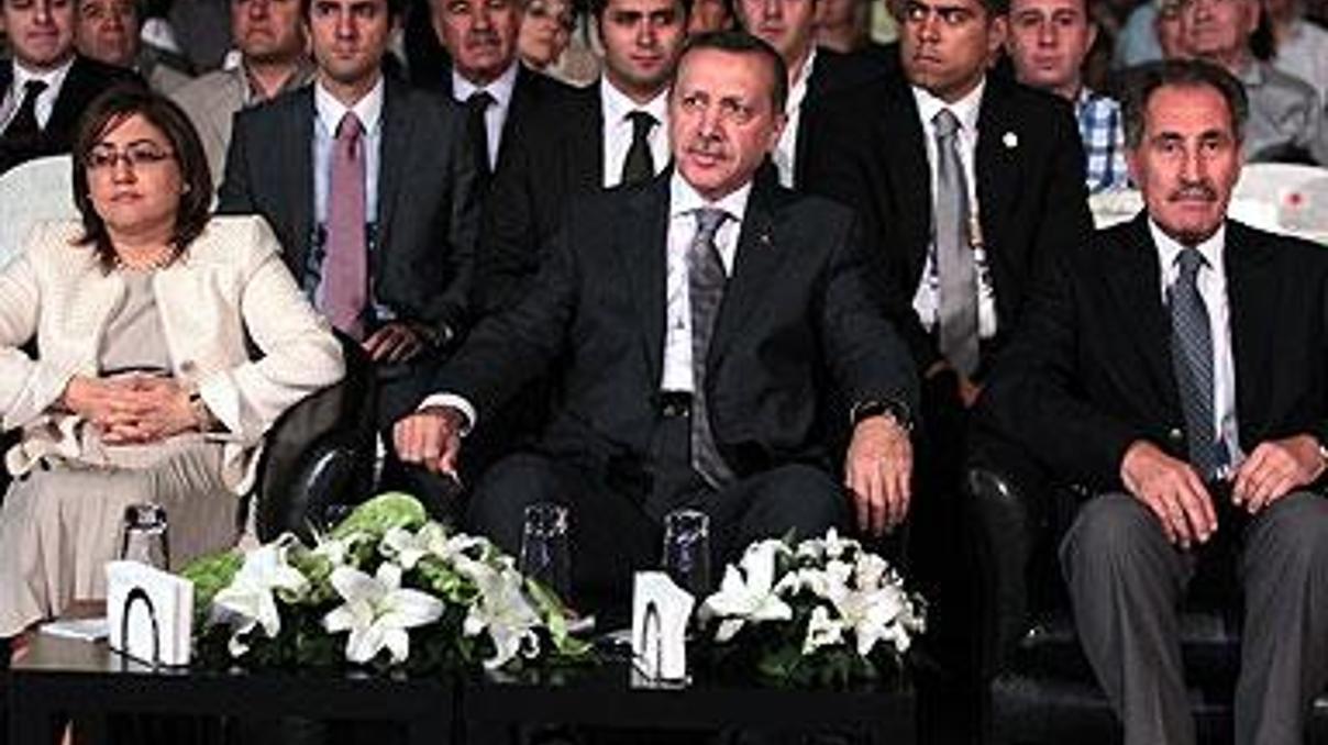Erdoğan ile Bakanlar konserde buluştu