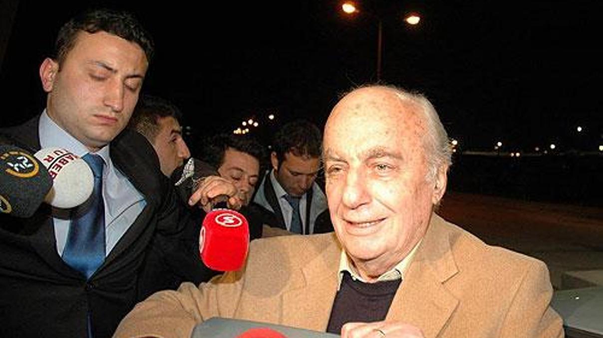 Çetin Doğan, Baransu ve Atayünden şikayetçi oldu