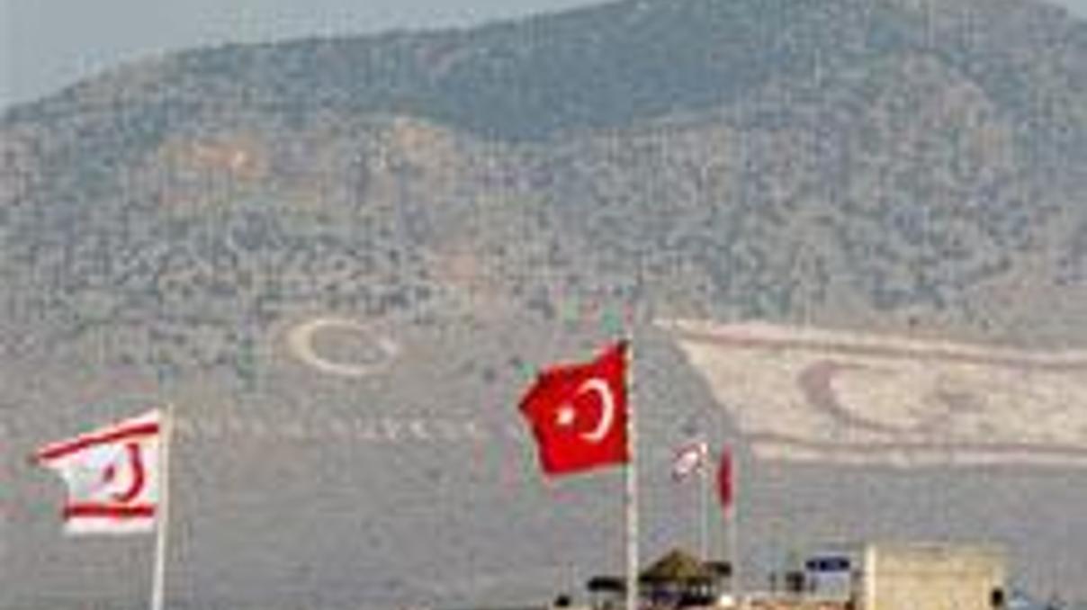 KKTCde izolasyon zirvesi KKTCde izolasyon zirvesi
