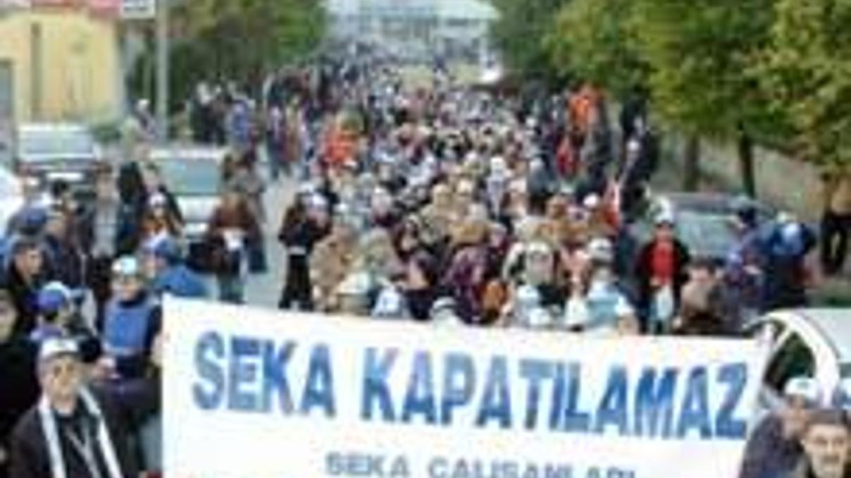 SEKA kapatılıyor, işçilerin eylemi tam gaz SEKA kapatılıyor, işçilerin eylemi tam gaz