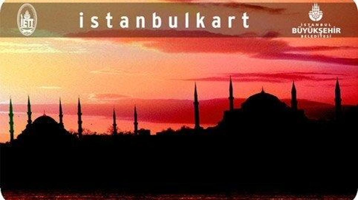 Maça İstanbul Kartla girdiler Maça İstanbul Kartla girdiler