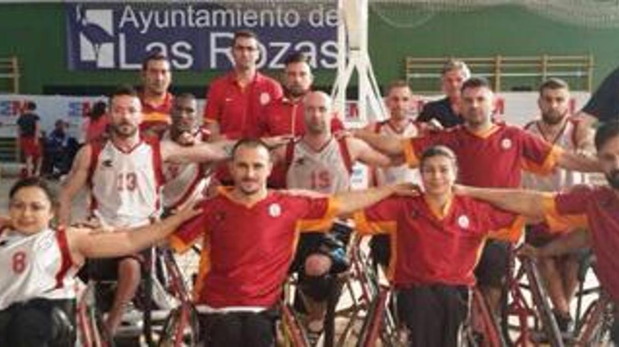 Galatasaray Şampiyon Kulüpler Kupasında finale yükseldi Galatasaray Şampiyon Kulüpler Kupasında finale yükseldi