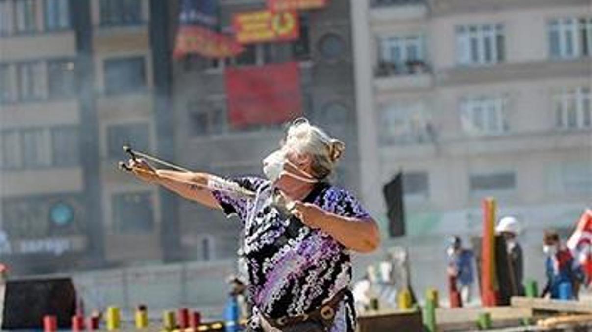 Demek ki kuş avlıyormuş Demek ki kuş avlıyormuş